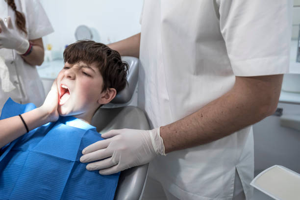 Best Emergency Orthodontic Services in Iola, KS